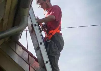 Kraenkel Holzbau Owingen Dachreinigung 012